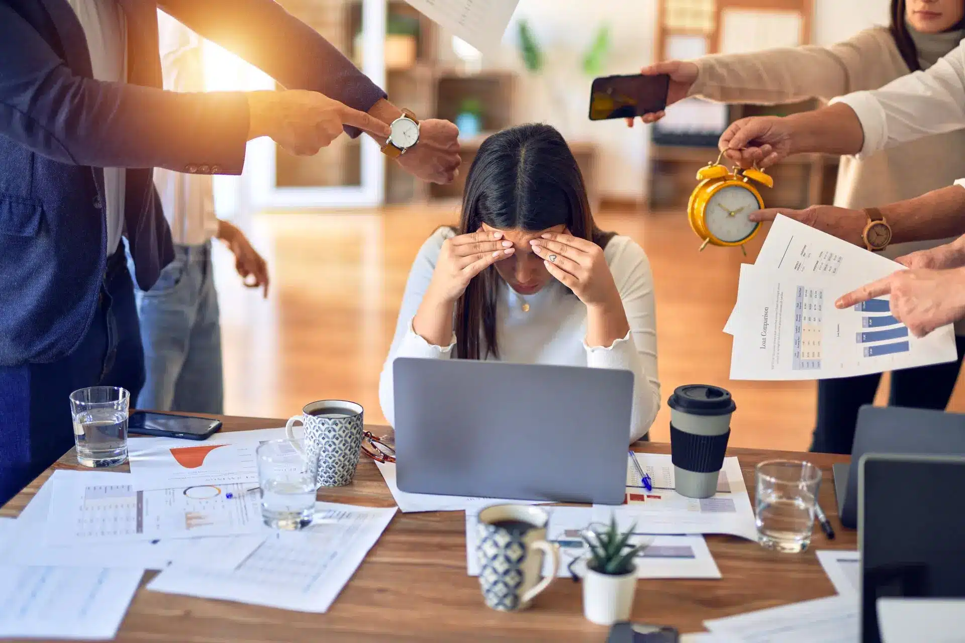 femme stress travail burnout pression2